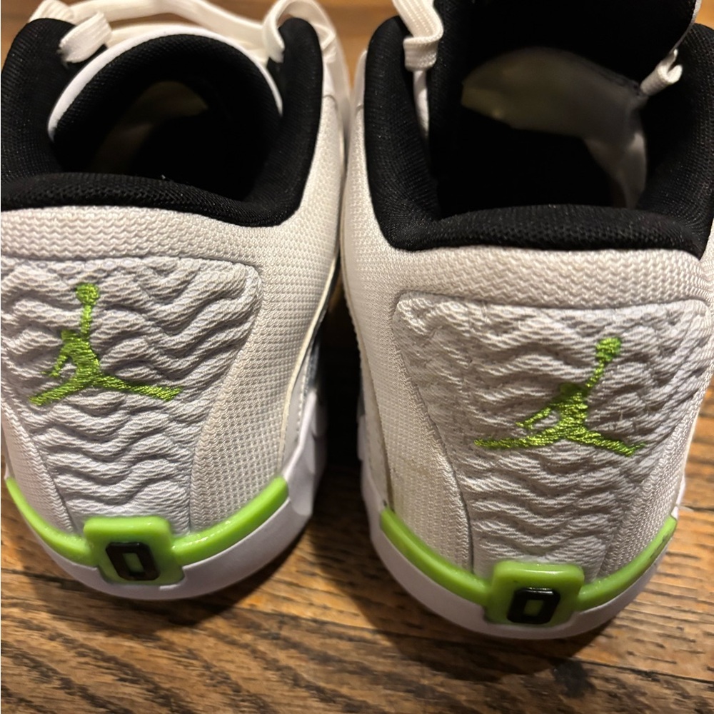 Jordan White and Gray Sneakers with Green Accents - Picture 3 of 4